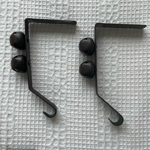 Set of 2 stocking holders with bells